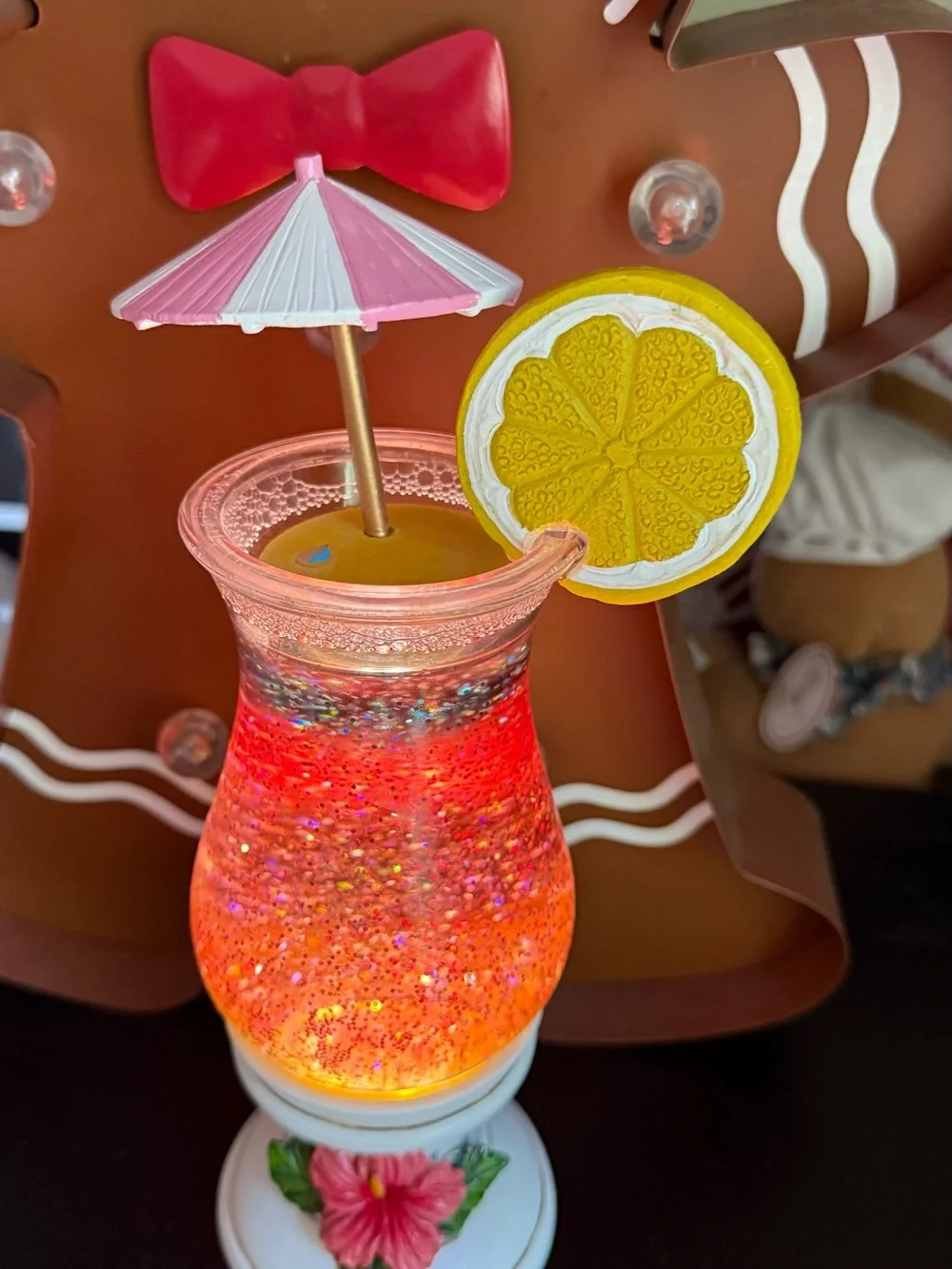 Vintage 90s Light Up Tropical Cocktail Glitter Snow Globe Hurricane Lamp